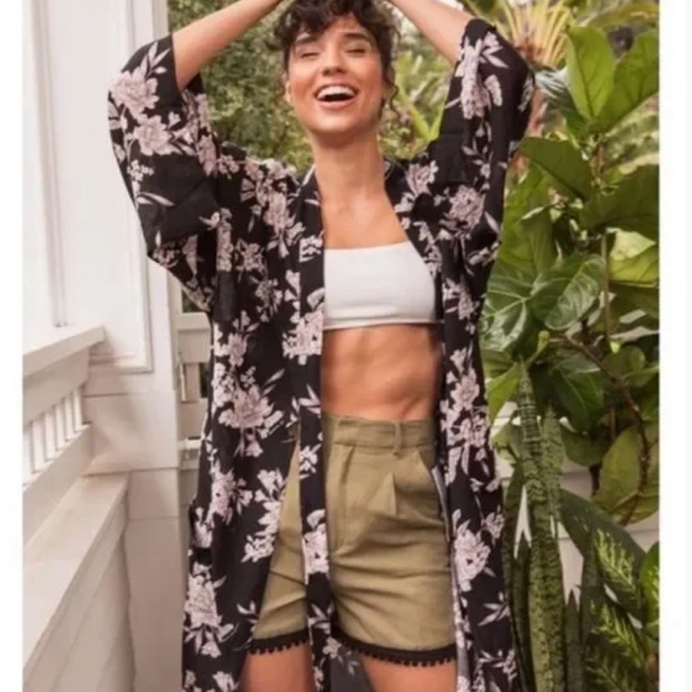 Spiritual Gangster Maya Floral Kimono Robe Black White OS